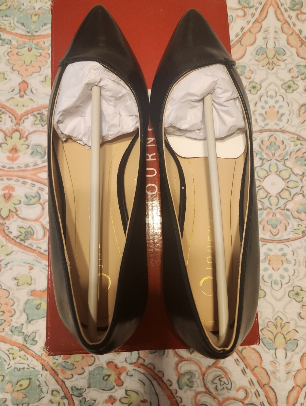 Black Pointed Toe Flats